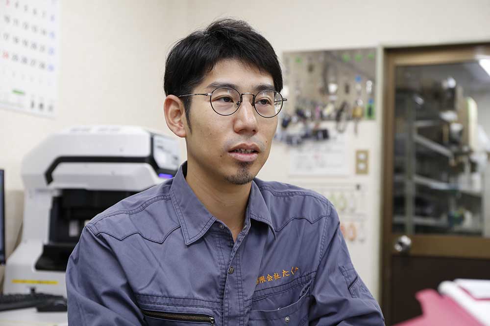 有限会社たくみ 取締役 佐々様。手書き管理からの脱却とIT化を語る